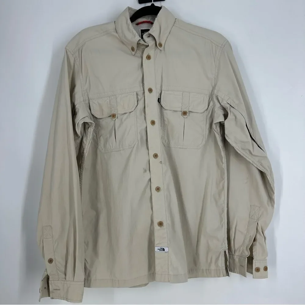 THE NORTH FACE *Damaged* Men’s Outdoor Hiking Light Tan Button Down Shirt Sz S
